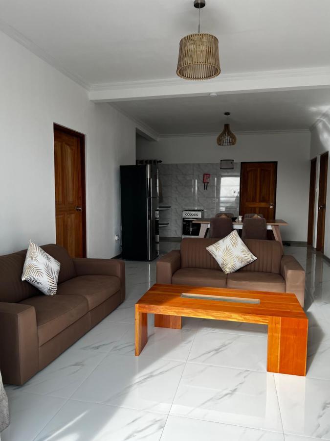 Western Ocean Breeze Self Catering Victoria Exteriör bild